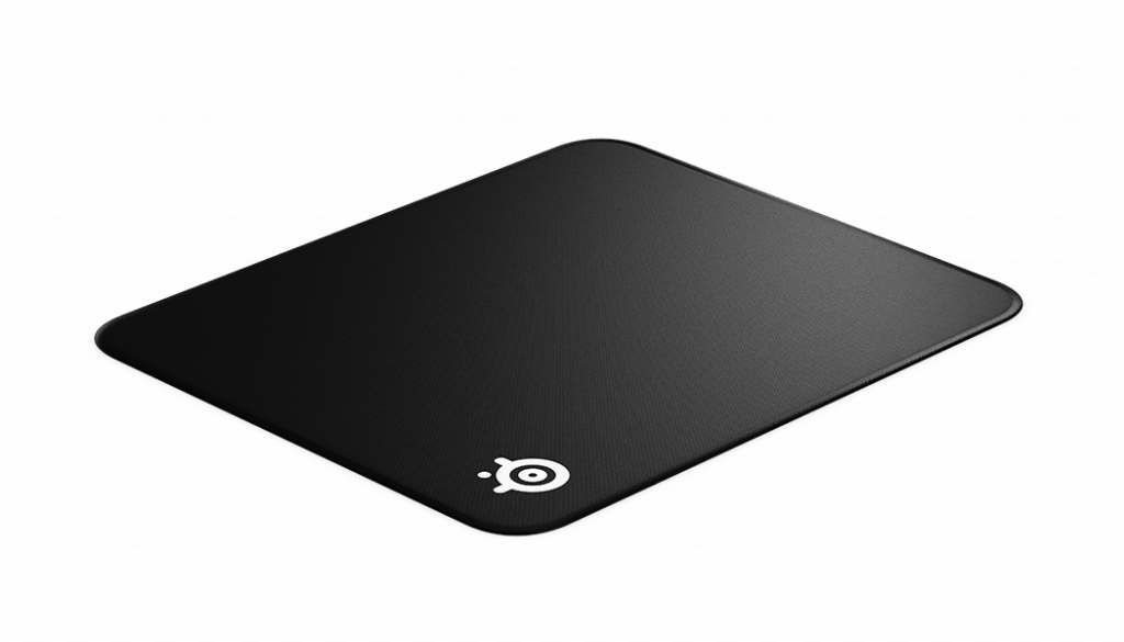 Bàn di chuột SteelSeries QcK Edge Medium 63822 (270 x 320 x 2mm) được bo viền tránh tróc, sờn