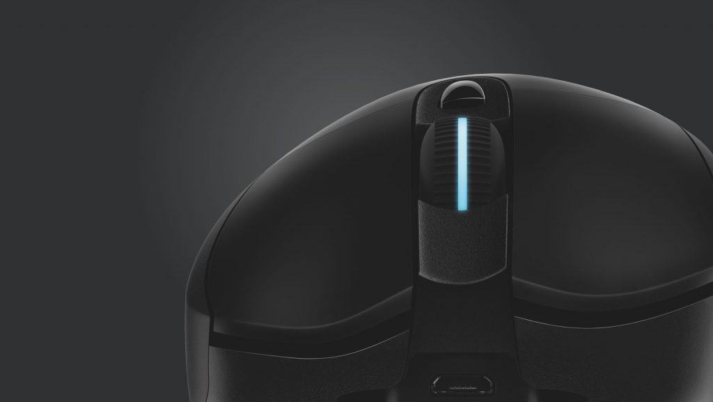 48076_mouse-logitech-g703-lightspeed-wireless-gaming-hero-3 Logitech G703 có hệ thống ứng lực nút bằng lò xo kim loại tiên tiến giúp cho các nút chuột trái và phải ở vị trí sẵn sàng kích hoạt với ít lực hơn