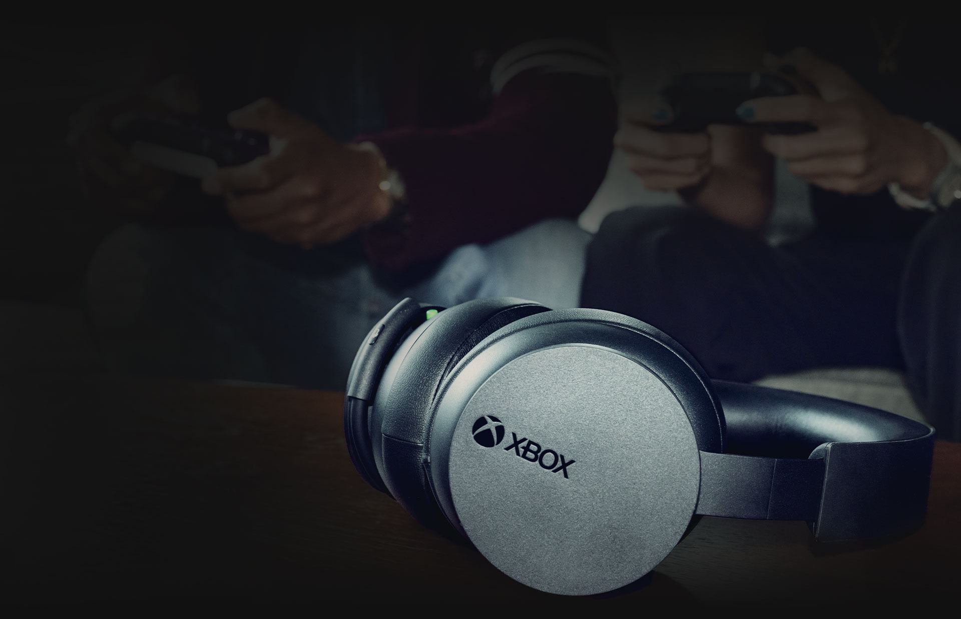 tai-nghe-microsoft-xbox-wireless-headset1 Tai nghe Microsoft Xbox Wireless Headset 2